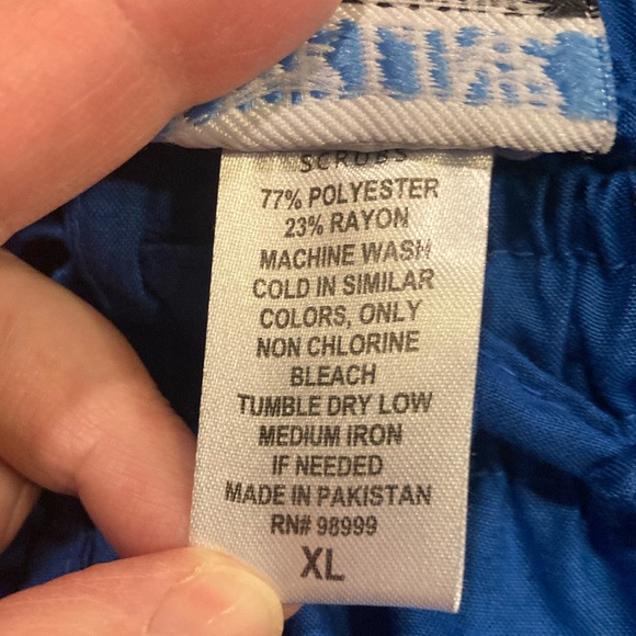 XL Life Line Vivid Blue Scrubs - Picture 12 of 12